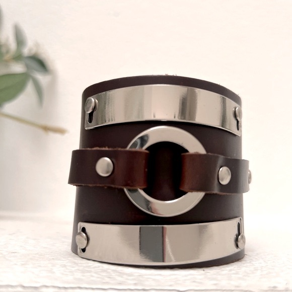 Unisex Leather Cuff with Metal Details - Picture 2 of 11